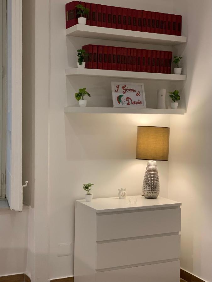 I Gironi Di Dante Apartment Napoli Ngoại thất bức ảnh