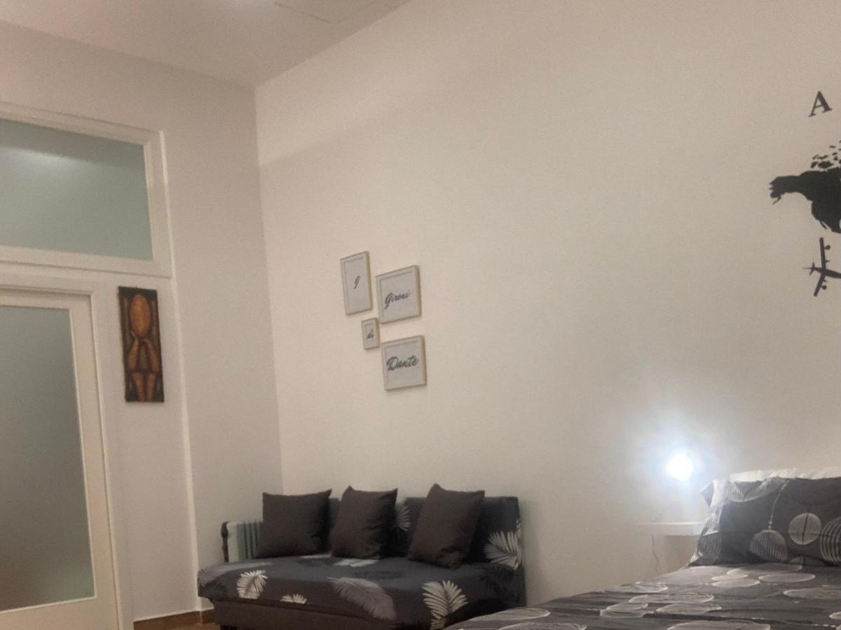I Gironi Di Dante Apartment Napoli Ngoại thất bức ảnh